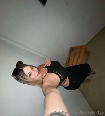 lovelybettyy