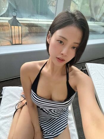 Full leaked Lovelyjoohee page private onlyfans photo