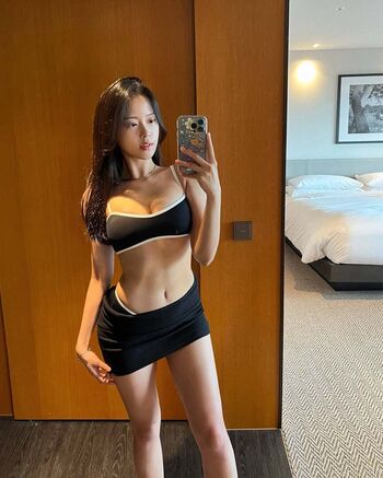 Full leaked Lovelyjoohee page private onlyfans photo
