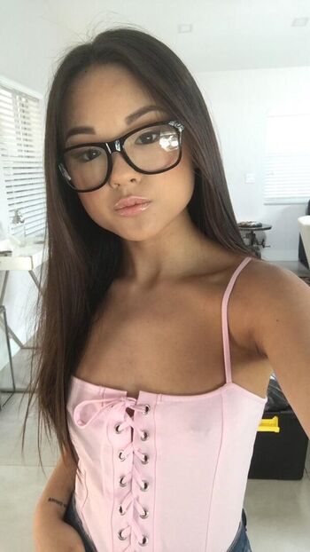 Full leaked Lu lu chu private onlyfans photo