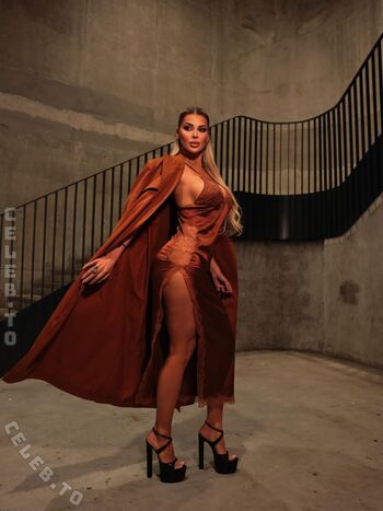 Full leaked Luana vjollca private onlyfans photo