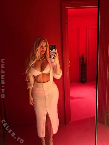 Full leaked Luana vjollca private onlyfans photo