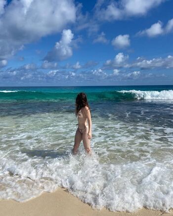 Full leaked Lucky lillian page private onlyfans photo