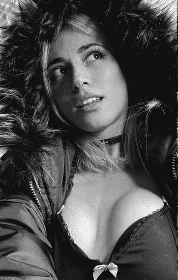 Lucrelisa - la.vica_ (twins)