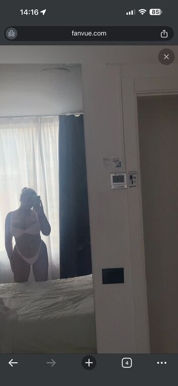 Full leaked Lucy fairwyn page private onlyfans photo