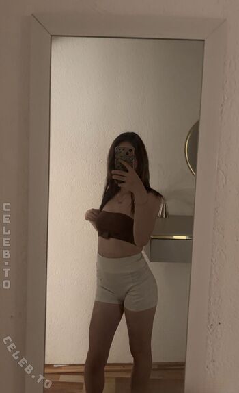 Full leaked Lucy mller page private onlyfans photo