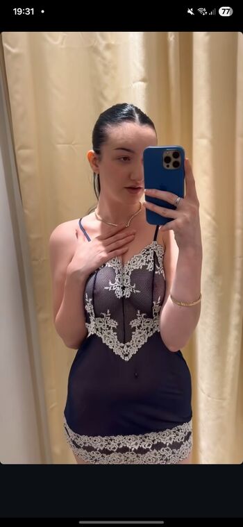 Full leaked Ludivine dstr private onlyfans photo