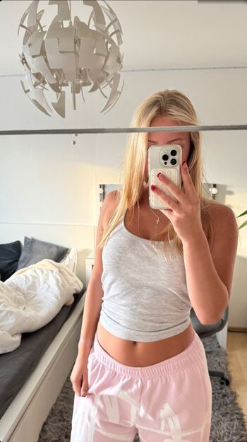 Full leaked Luisa mnck private onlyfans photo