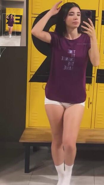 Luisa Valencia