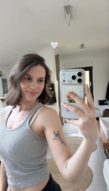 Full leaked Luisamariiaa private onlyfans photo