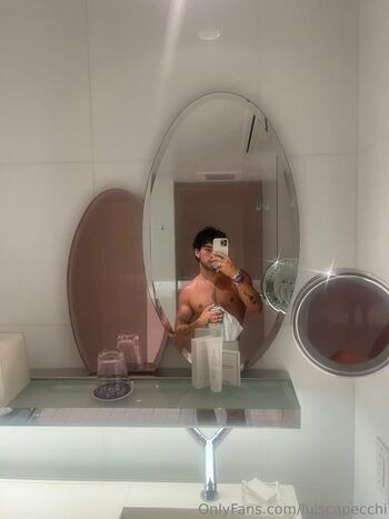 Full leaked Luiscapecchi private onlyfans photo