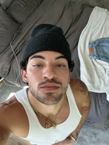 Full leaked Luiscapecchi private onlyfans photo