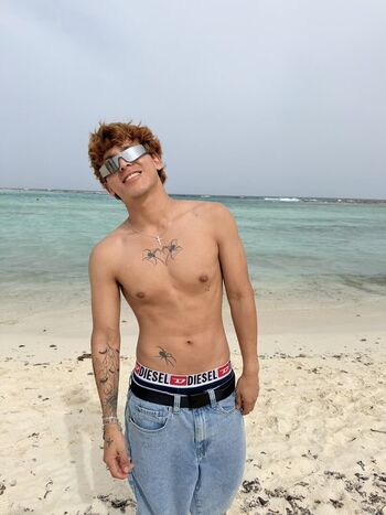 Full leaked Luisilloo private onlyfans photo