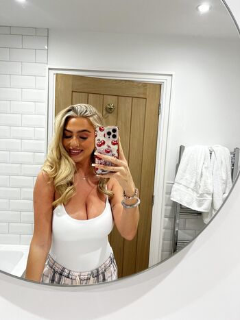 Full leaked Lulasmoothie page private onlyfans photo