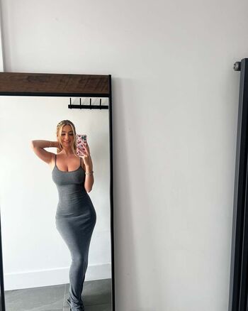 Full leaked Lulasmoothie private onlyfans photo
