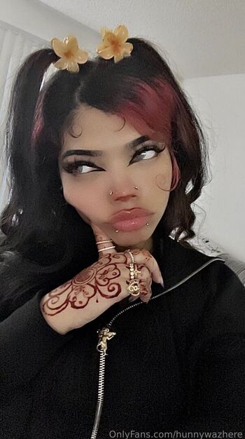 Full leaked Lulhunny page private onlyfans photo