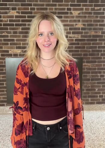 Full leaked Lulu wilson private onlyfans photo
