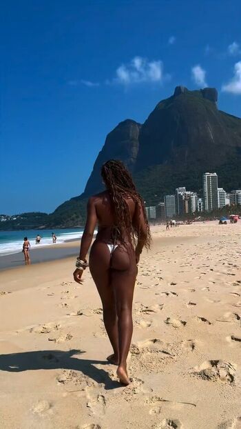 Full leaked Lumena aleluia private onlyfans photo