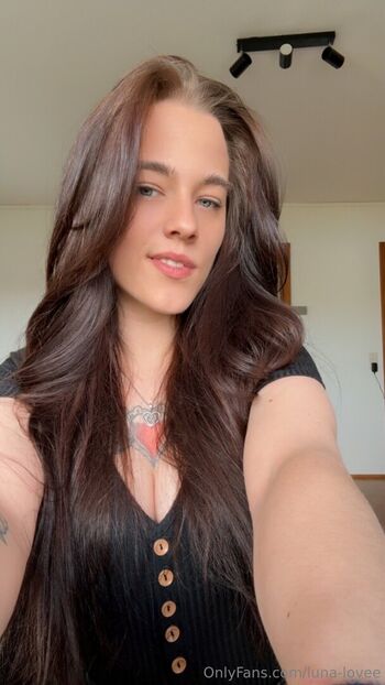 luna-lovee