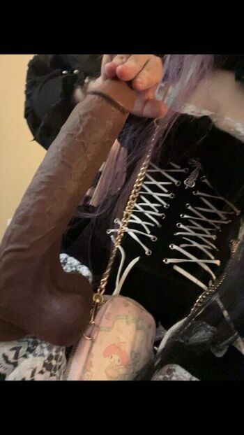 Full leaked Lunabatt private onlyfans photo