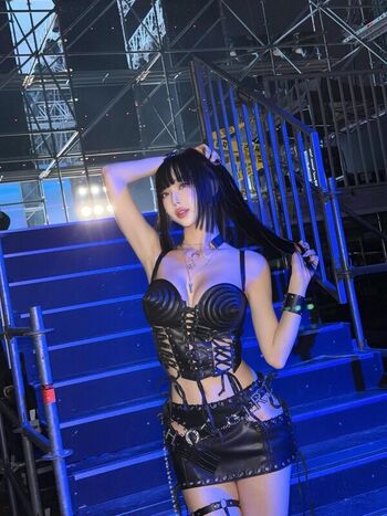 Full leaked Lunakim page private onlyfans photo