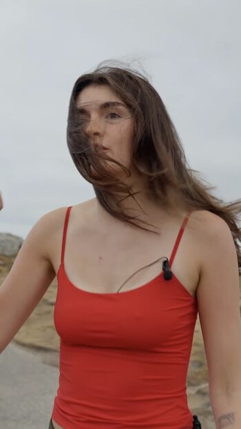 Full leaked Lunallira private onlyfans photo