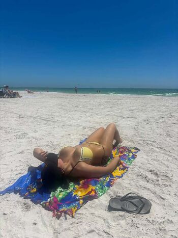 Full leaked Lunaosantos page private onlyfans photo