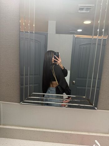 Full leaked Lunapalacios private onlyfans photo