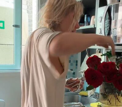 Full leaked Luplupka private onlyfans photo