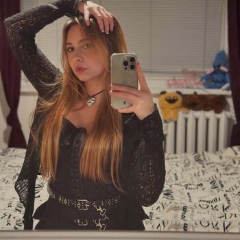Full leaked Lusiella page private onlyfans photo