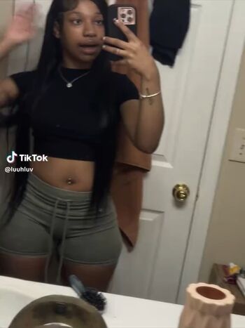 Full leaked Luuhluv private onlyfans photo