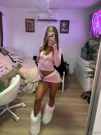 Full leaked Luvlivvyy page private onlyfans photo
