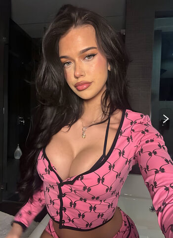 Full leaked Luvstruck  page private onlyfans photo