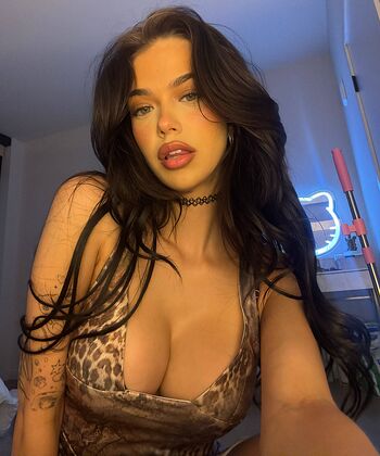 Full leaked Luvstruck  page private onlyfans photo