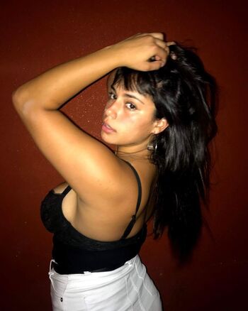 Full leaked Luztorresss private onlyfans photo