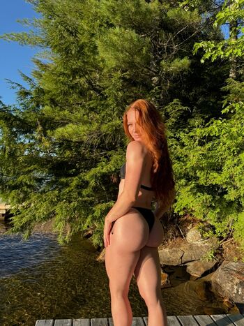 Full leaked Lxwren private onlyfans photo