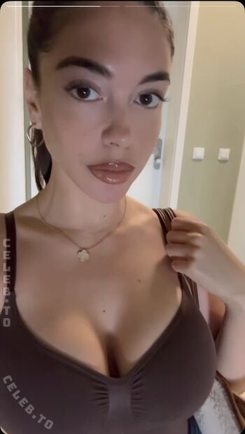 Full leaked Lya aylin page private onlyfans photo