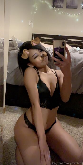 Full leaked Lycheebobaxo private onlyfans photo