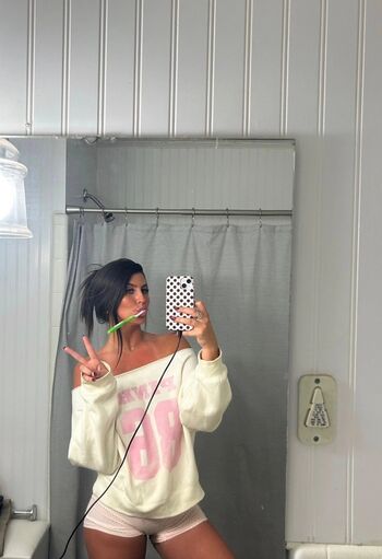Full leaked Lydia hollis private onlyfans photo