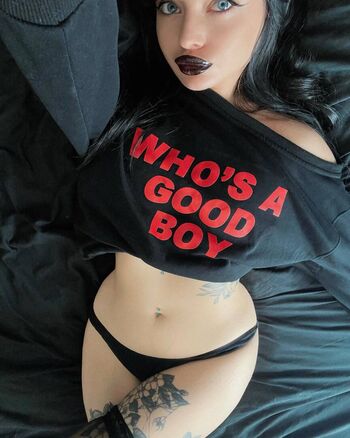 Full leaked Lydiafawn private onlyfans photo