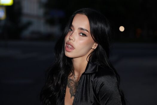 lyna_com