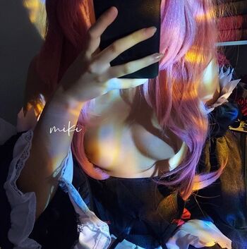 Full leaked Lynnie lia page private onlyfans photo