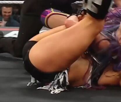 Full leaked Lyra valkyria page private onlyfans photo