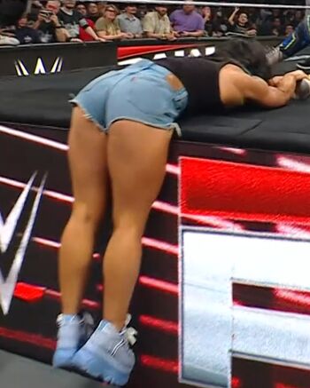 Full leaked Lyra valkyria page private onlyfans photo