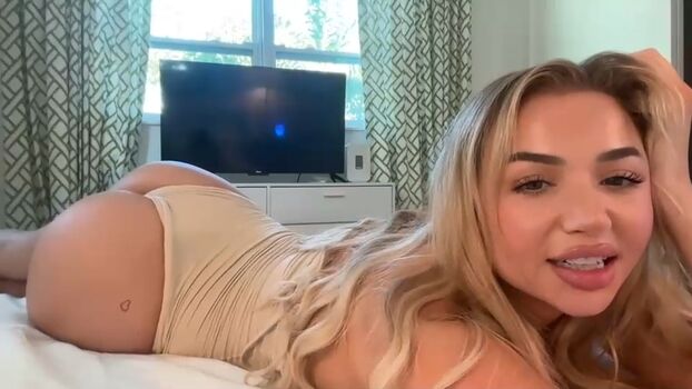 Full leaked Lyricmikell private onlyfans photo