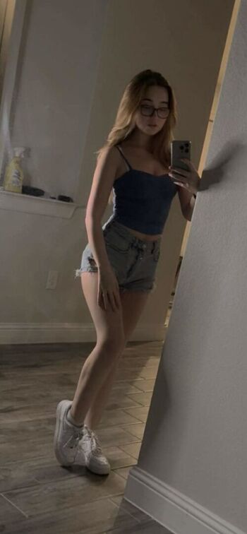 Full leaked Lyssaurora page private onlyfans photo