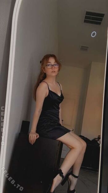 Full leaked Lyssaurora page private onlyfans photo