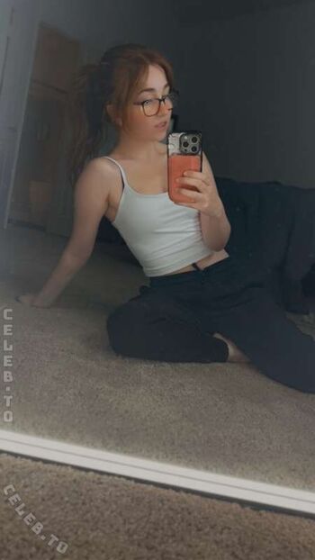Full leaked Lyssaurora page private onlyfans photo