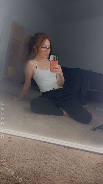 Full leaked Lyssaurora page private onlyfans photo