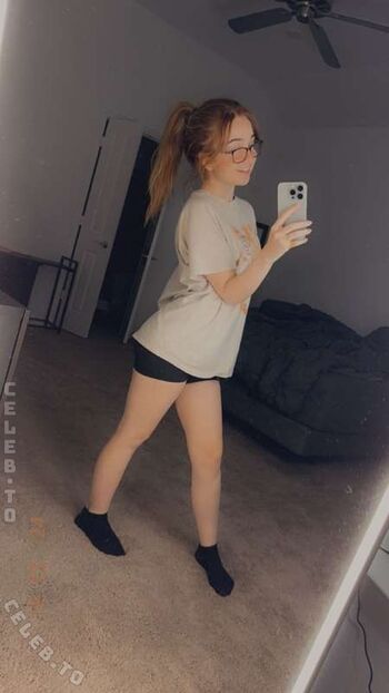 Full leaked Lyssaurora page private onlyfans photo